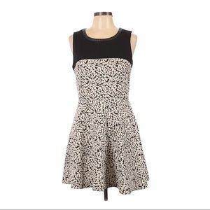 Sofia Vergara Sleeveless Dress